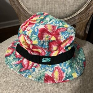 Bucket hat